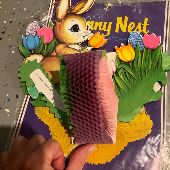 Beistle Vtg Bunny Nest Honeycomb Easter Centerpiece Decoration Art Tissue - Picture 2 of 4